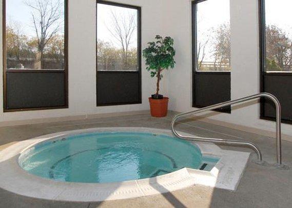 Spark By Hilton Lexington Hamburg Екстериор снимка